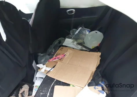 2016 Kia Soul из США, поврежденный, VIN KNDJN2A28G7827232